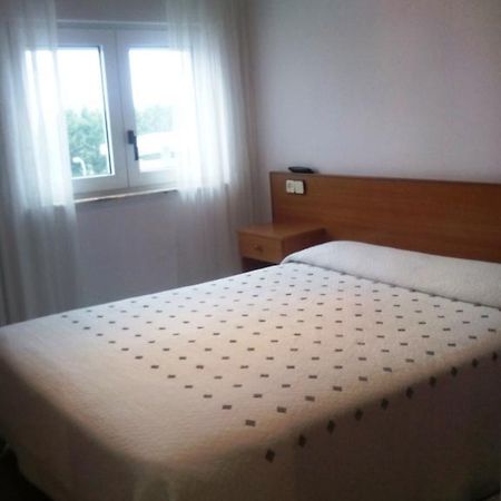 Hostal Chiquin Tapia De Casariego Quarto foto