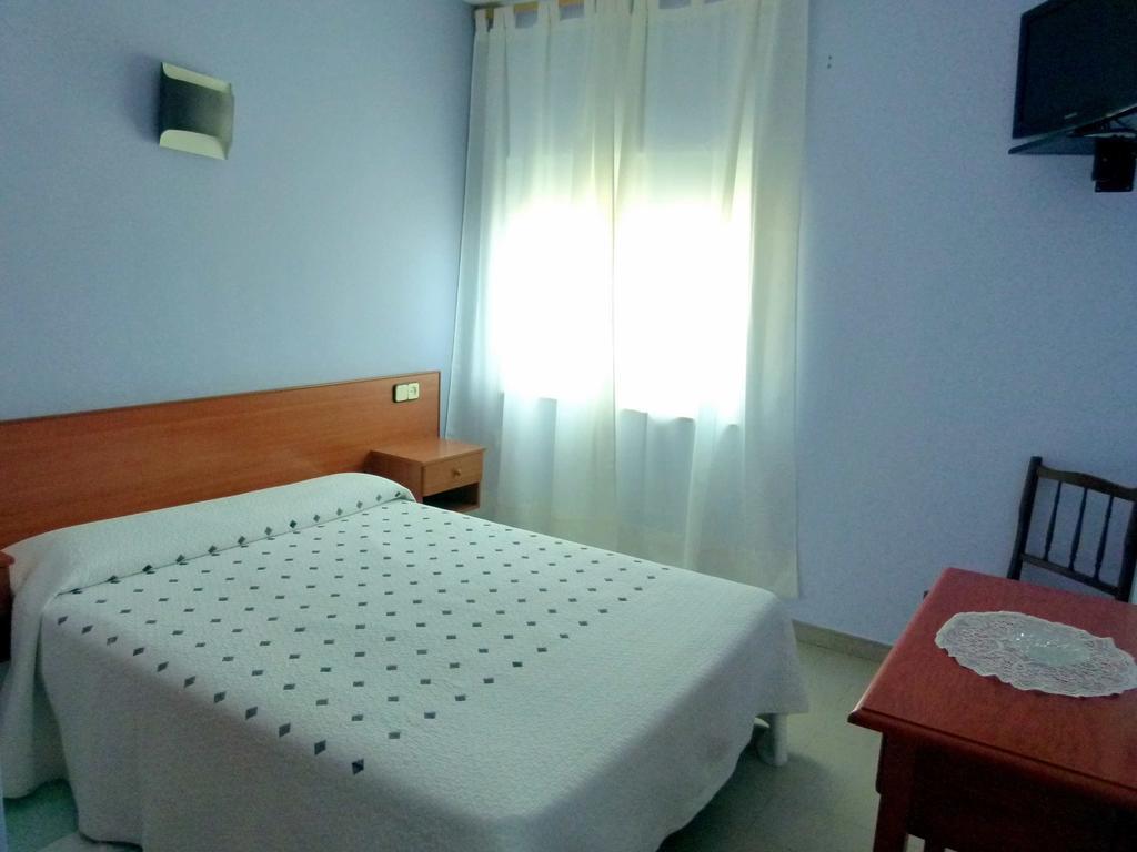 Hostal Chiquin Tapia De Casariego Quarto foto