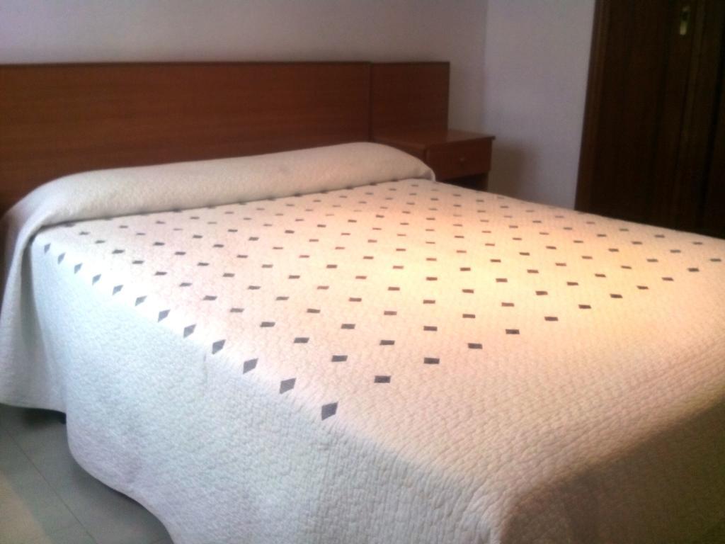 Hostal Chiquin Tapia De Casariego Quarto foto
